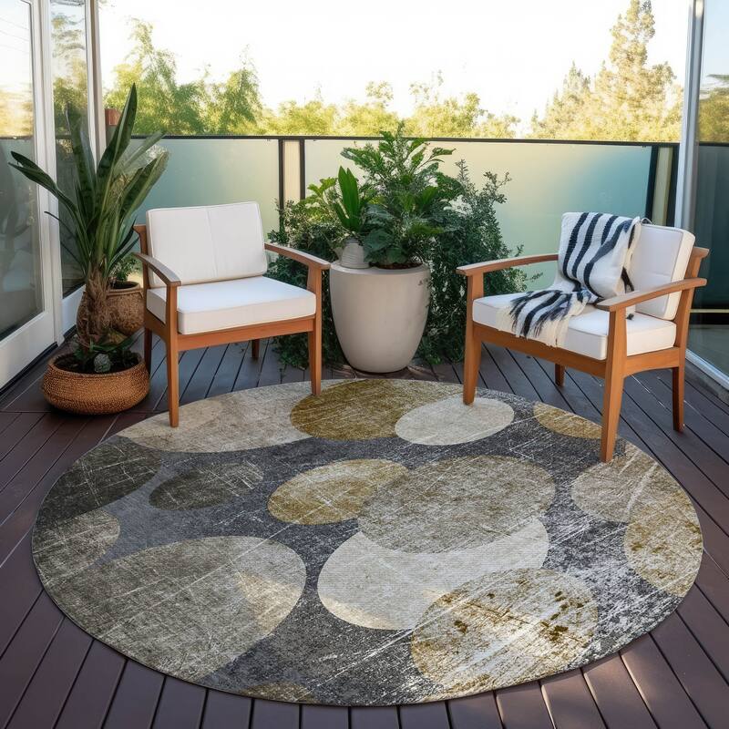 Machine Washable Indoor/ Outdoor Bubbles Chantille Rug