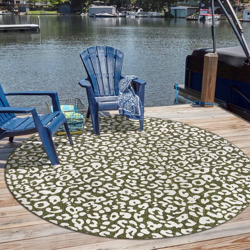Outdoor Gallery Collection Area Rug