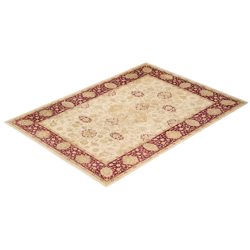 Overton Handknotted Wool Traditional Oriental Ivory Area Rug - 6' x 9'