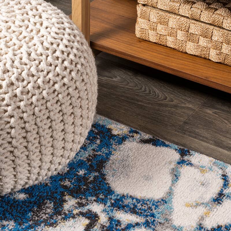 JONATHAN Y Linear Marbled Abstract Area Rug