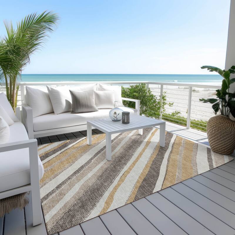 Machine Washable Indoor/ Outdoor Stripe Angles Chantille Rug