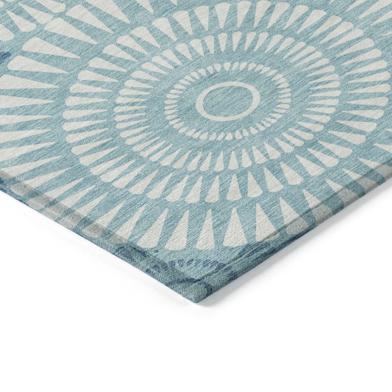 Machine Washable Indoor/ Outdoor Chantille Modern Burst Rug