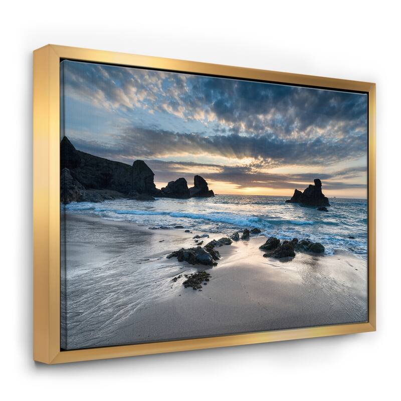 Designart "Beautiful Porthcothan Bay" Seashore Framed Canvas Art Print - 20 in. wide x 12 in. high - Gold