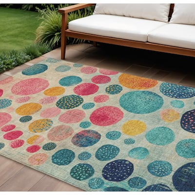 HomeRoots Geometric Transitional Rectangle Outdoor Rug