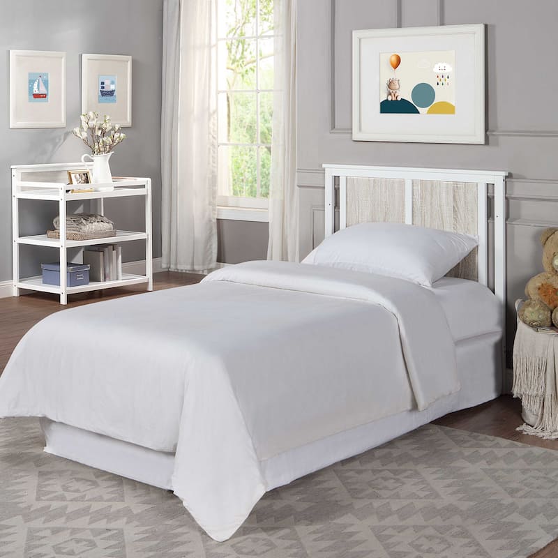 Suite Bebe Connelly Mini Crib With Mattress Pad