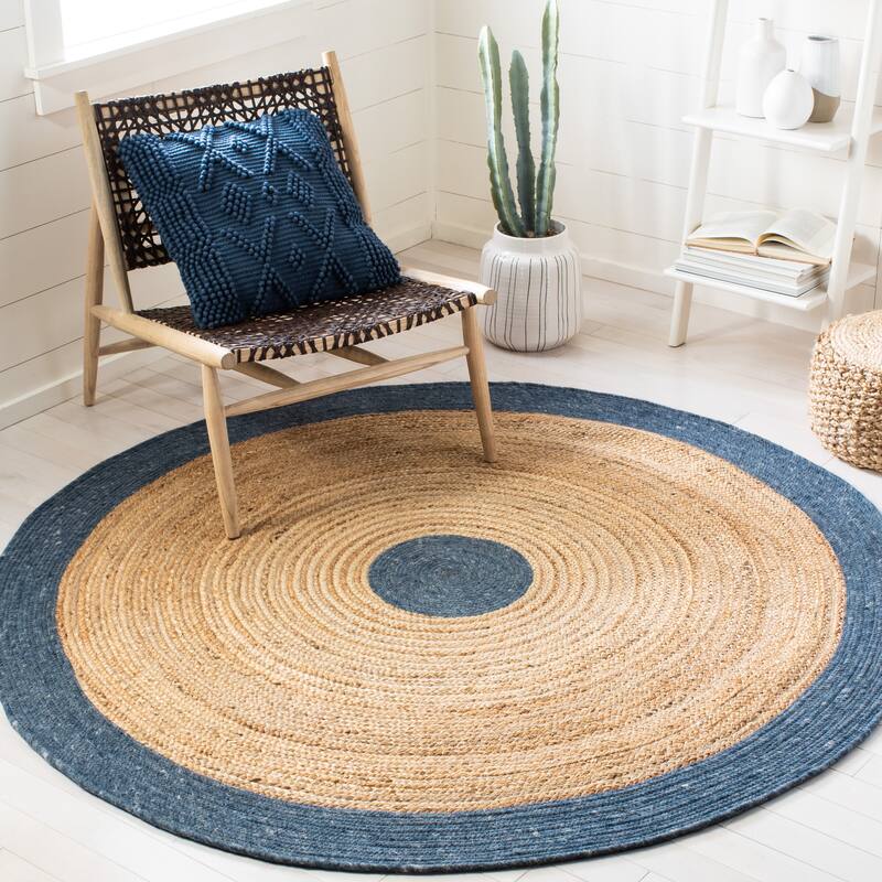 SAFAVIEH Handmade Braided Hvonn Jute Rug - 3' Round - Navy/Natural