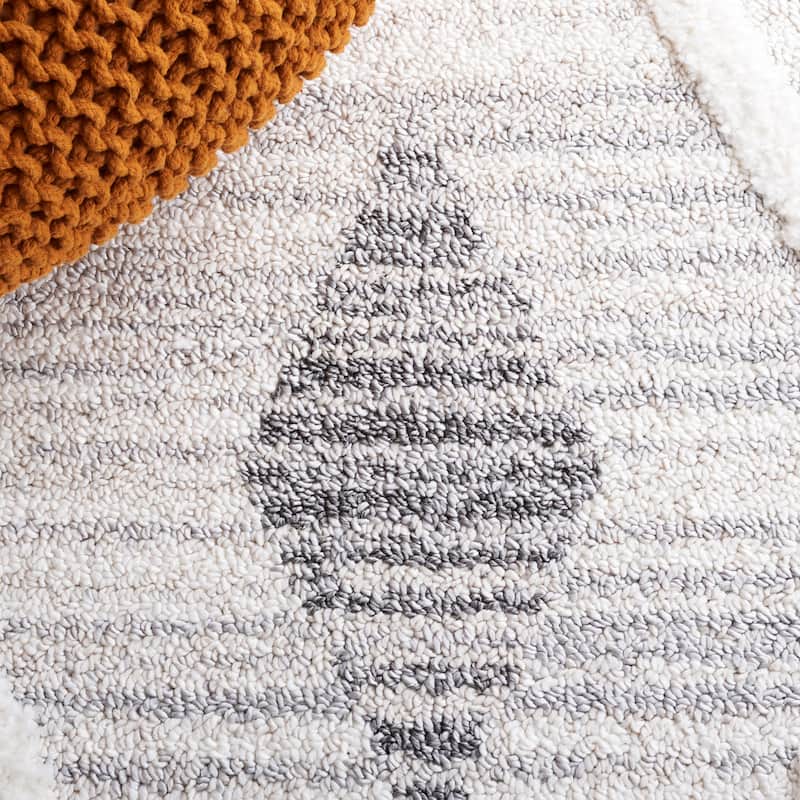 SAFAVIEH Moroccan Tassel Shag Massouma 2-inch Thick Rug