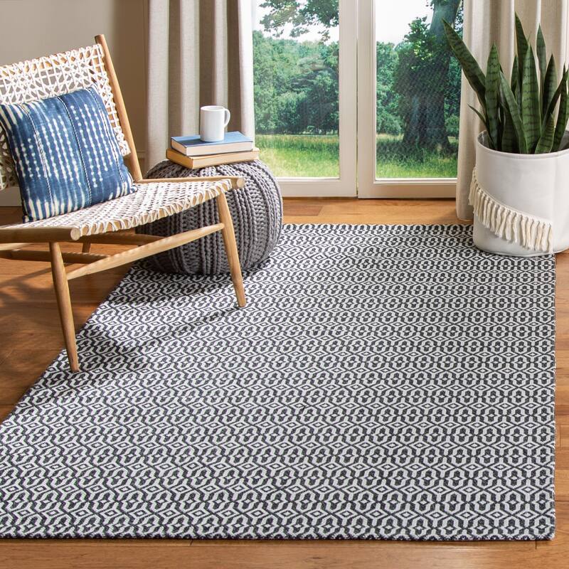 Martha Stewart by SAFAVIEH Hideko Cotton Rug