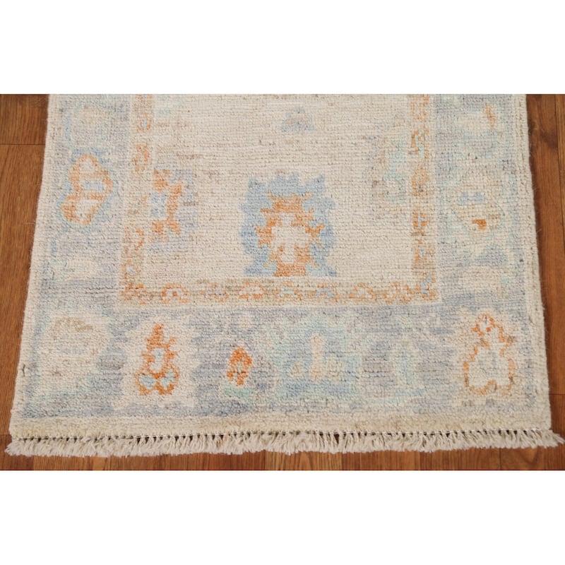 Hand Knotted Oriental 100% Wool Carpet Transitional Geometric Beige & Ivories Oushak Area Rug - 2' 11'' X 1' 10''