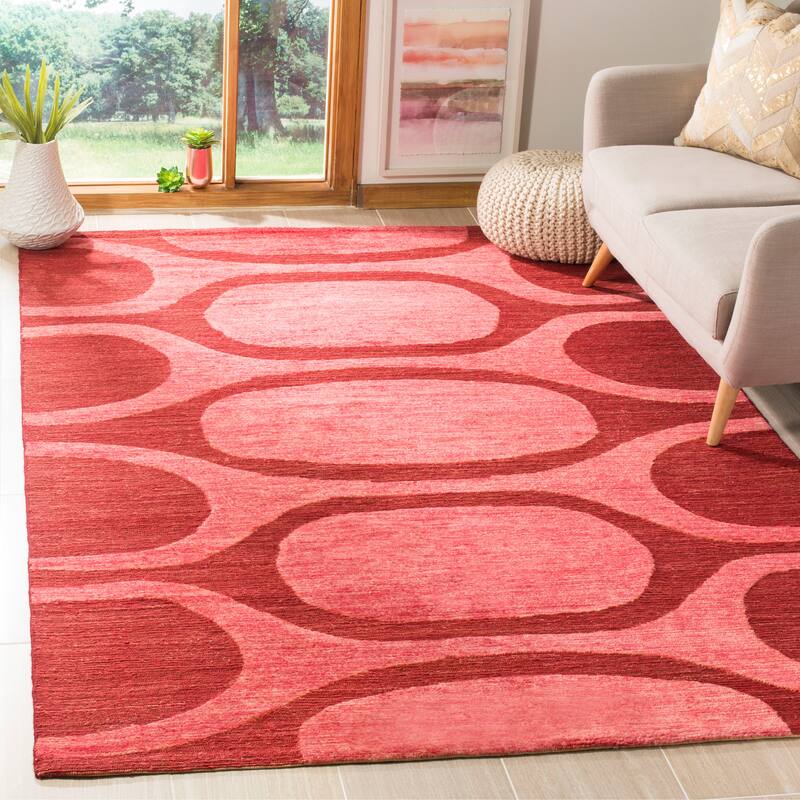 SAFAVIEH Hand-knotted Santa Fe Anyuta Modern Wool Rug - 8' x 10' - Raspberry/Red