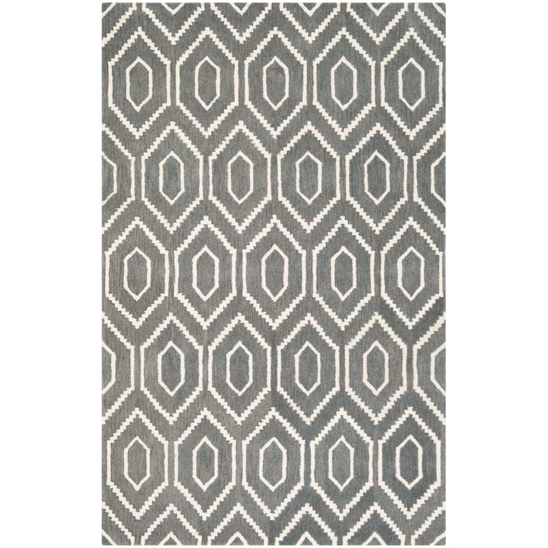 SAFAVIEH Handmade Himalaya Geranium Leaf Modern Wool Rug
