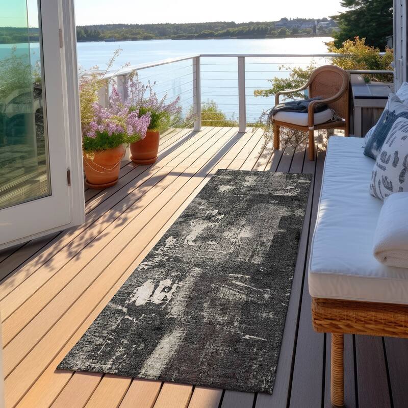Machine Washable Indoor/ Outdoor Abstract Imprints Chantille Rug