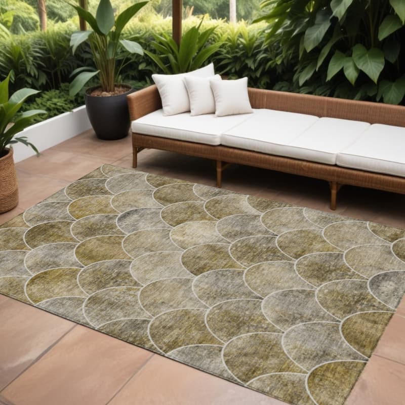 HomeRoots Abstract Transitional Rectangle Outdoor Rug - 8' X 10'
