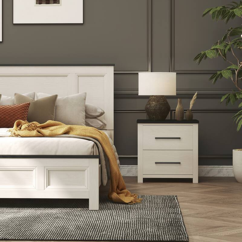 Roundhill Furniture Realynn 5-Piece Wood Bedroom Set, Panel Bed with Dresser, Mirror, Chest, and Nightstand, Off-White Finish