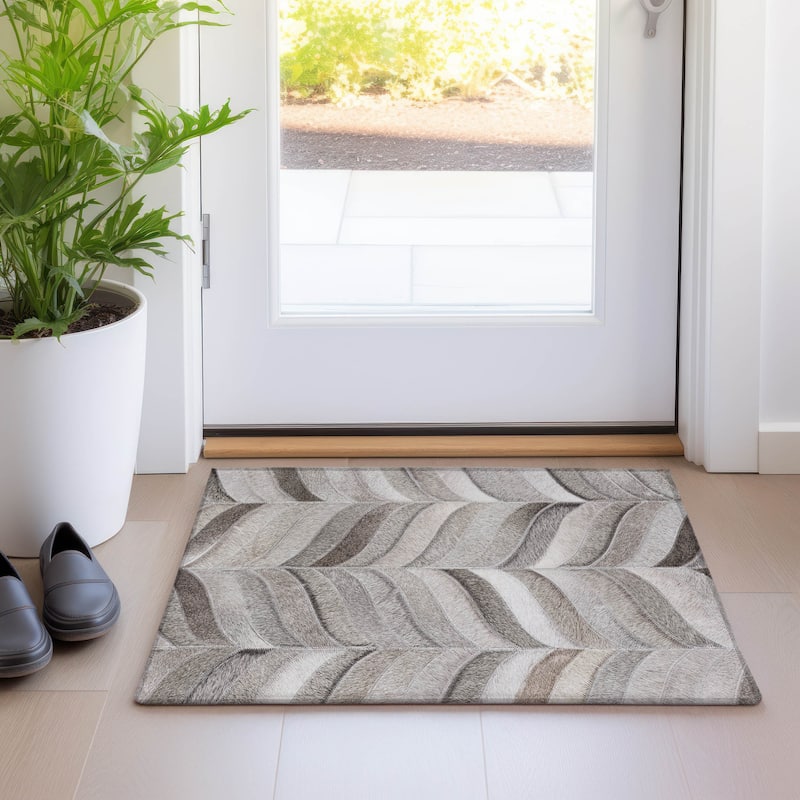 Premium Washable Super Soft Modern Chevron Mayfield Rug - Grey - 1' 8" x 2' 6" - Rectangle