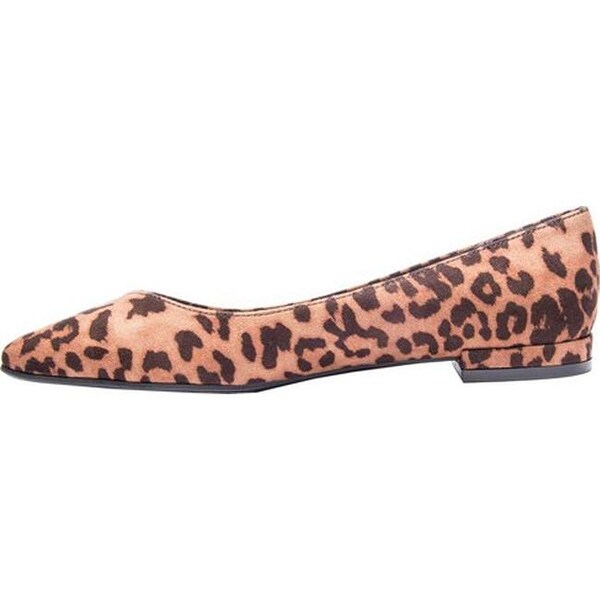 chinese laundry leopard flats