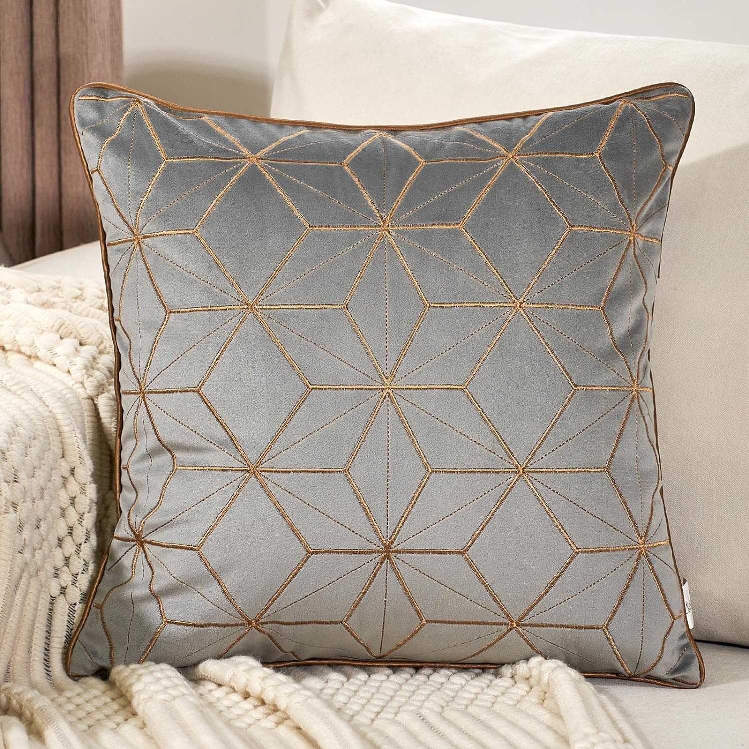 Bed bath beyond pillow covers top