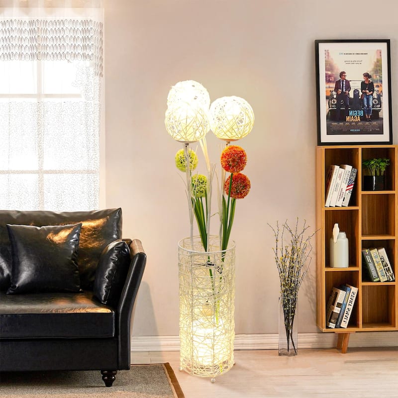 Modern Pastoral Decorative Rattan Standing LED Tree Light