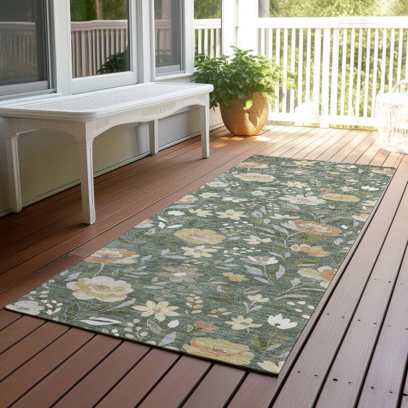 Machine Washable Indoor/ Outdoor Floral Garden Chantille Rug - Basil - 2'3" x 7'6"