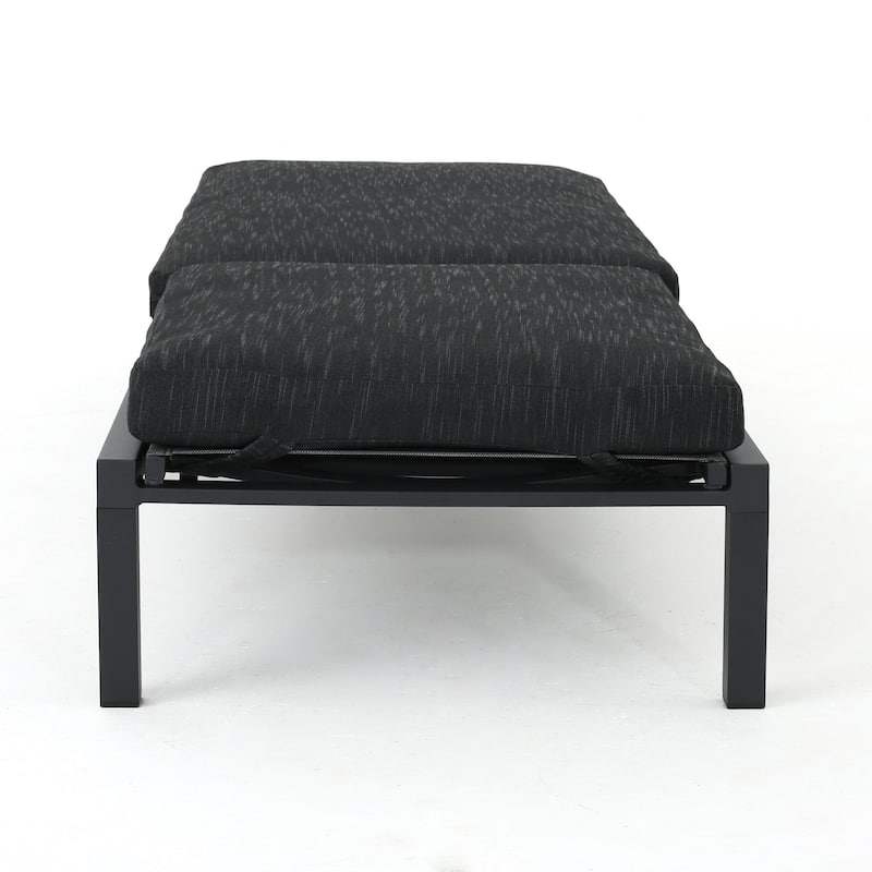One PCS CHAISE LOUNGE