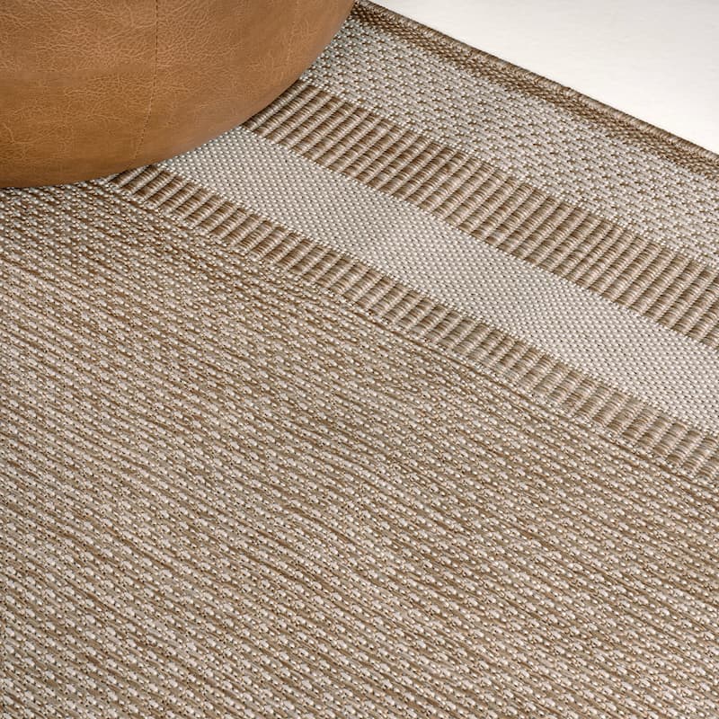 JONATHAN Y Hali Classic 3-Stripe Border Beige/Cream Indoor/Outdoor Area Rug