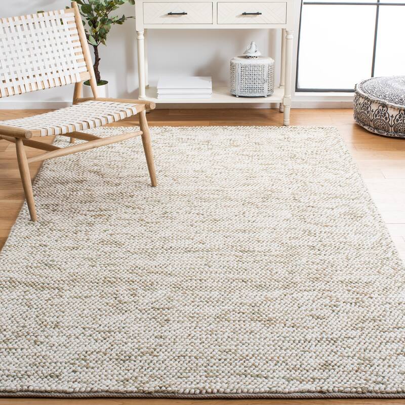 SAFAVIEH, Handmade Natura Chanah Wool Rug