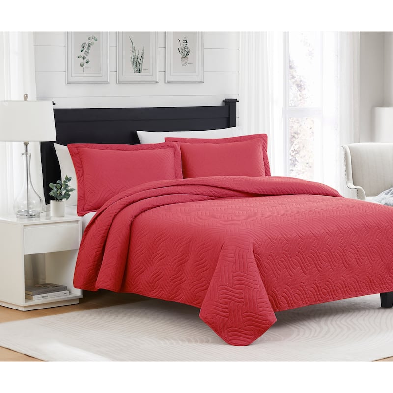 Ruby Waves Microfiber Quilt Set - Red - Queen