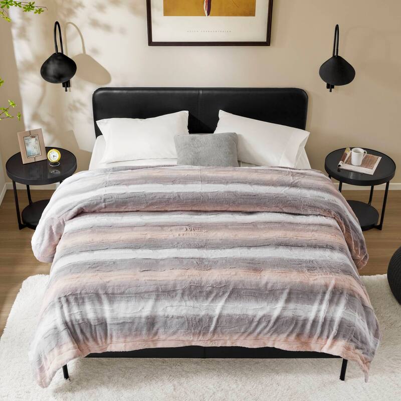 Madison Park Zuri Faux Fur Blanket