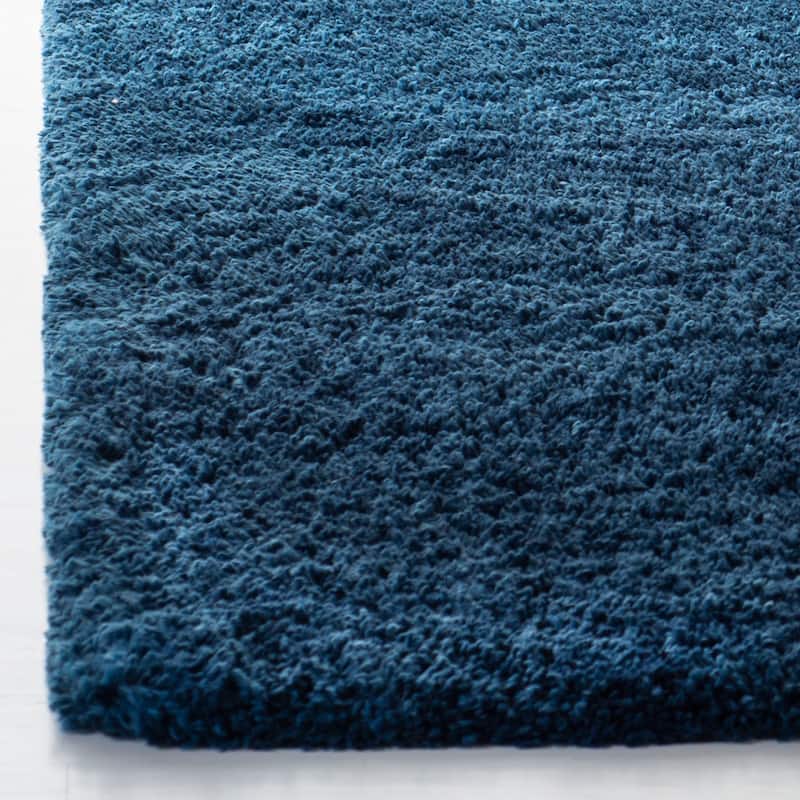 SAFAVIEH Fontana Shag Kimberlie Solid 2-inch Thick Rug