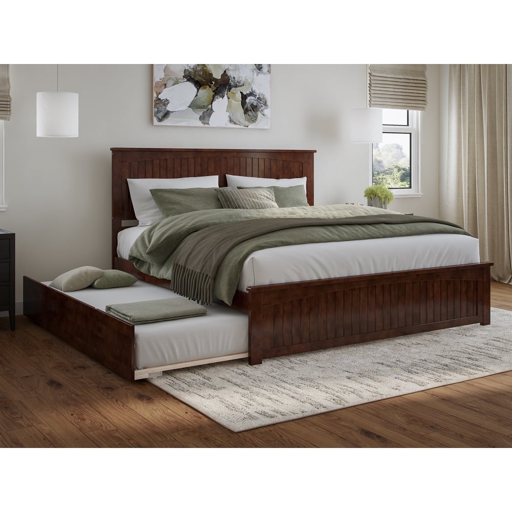 Nantucket Bed with Matching Footboard and Twin XL Trundle