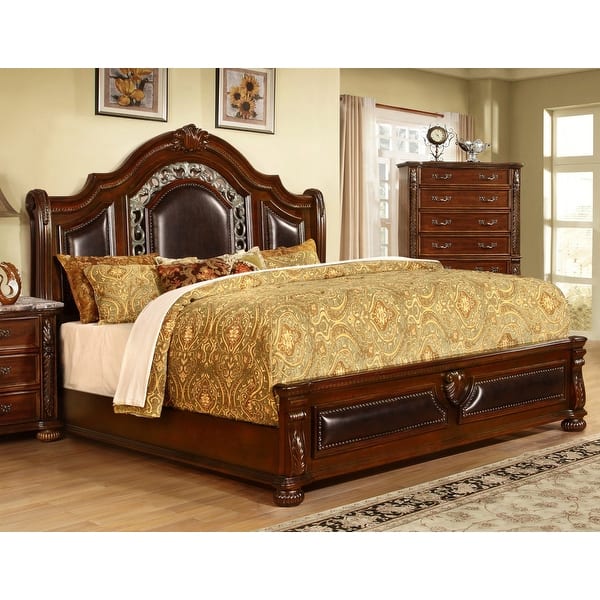 Best Master Furniture Traditional Cherry Bed with Nailhead Trim and