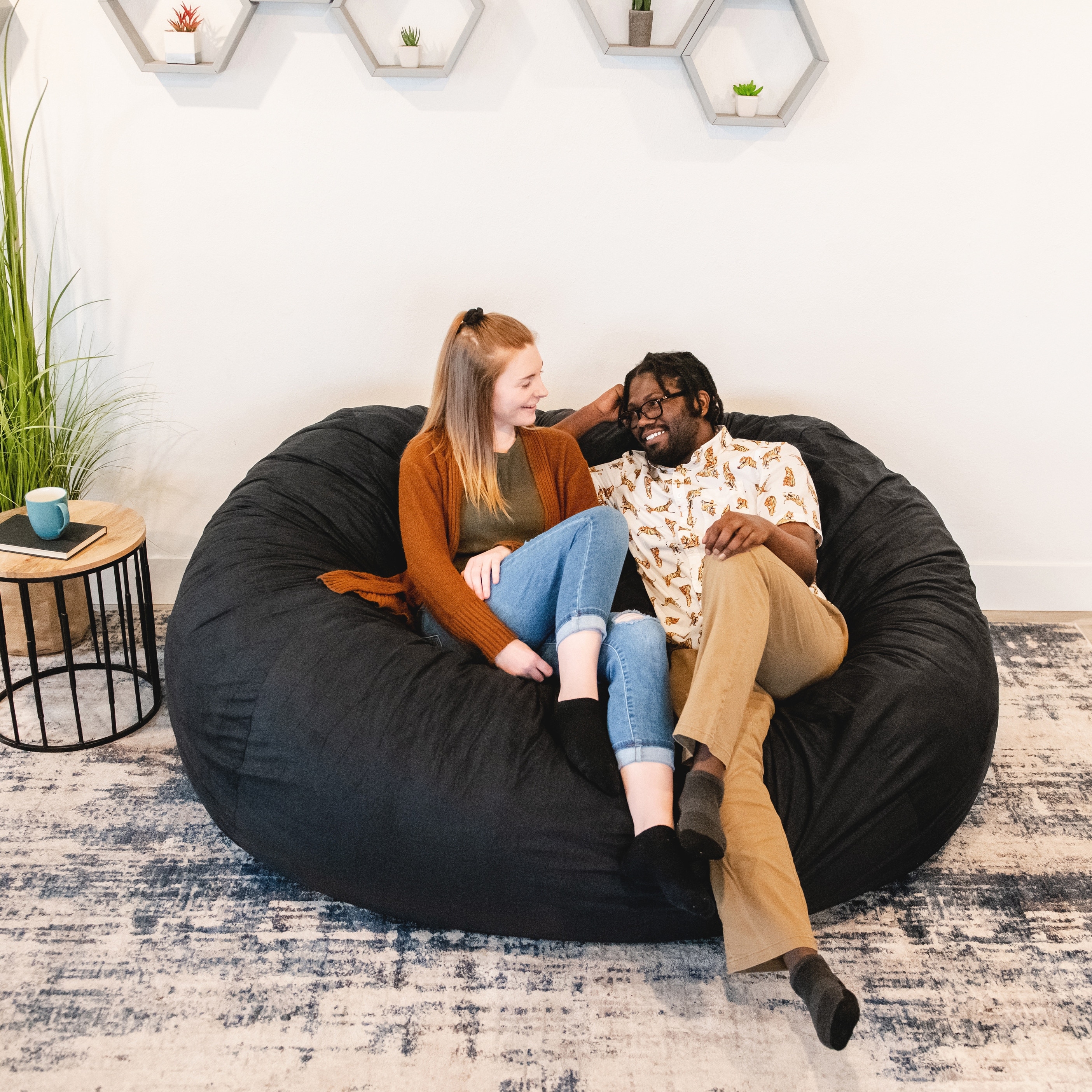 https://ak1.ostkcdn.com/images/products/is/images/direct/2408855217bbaab75807bd1e55492adfe7431958/Big-Joe-XXL-Fuf-Bean-Bag-Chair-%28Removable-Cover%29.jpg