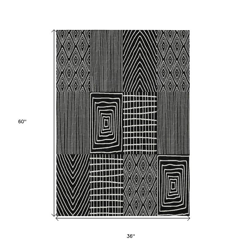 HomeRoots Geometric Transitional Rectangle Outdoor Rug