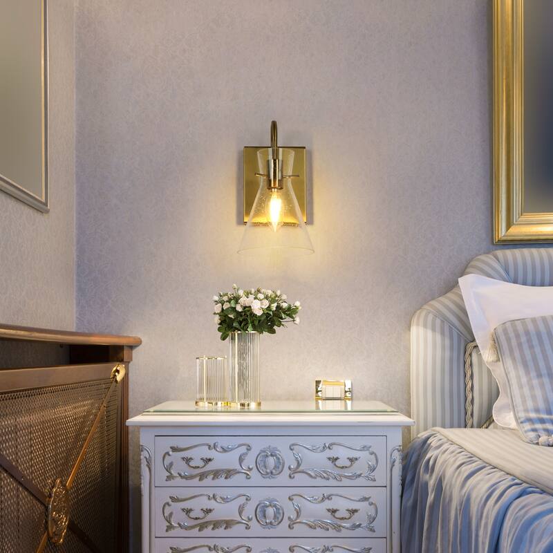 Liniya Modern Brass Gold 1-light Wall Sconces Horn Seeded Glass Dimmable for Bathroom - Brass Gold - L 5.5" x W 6.7" x H 10"