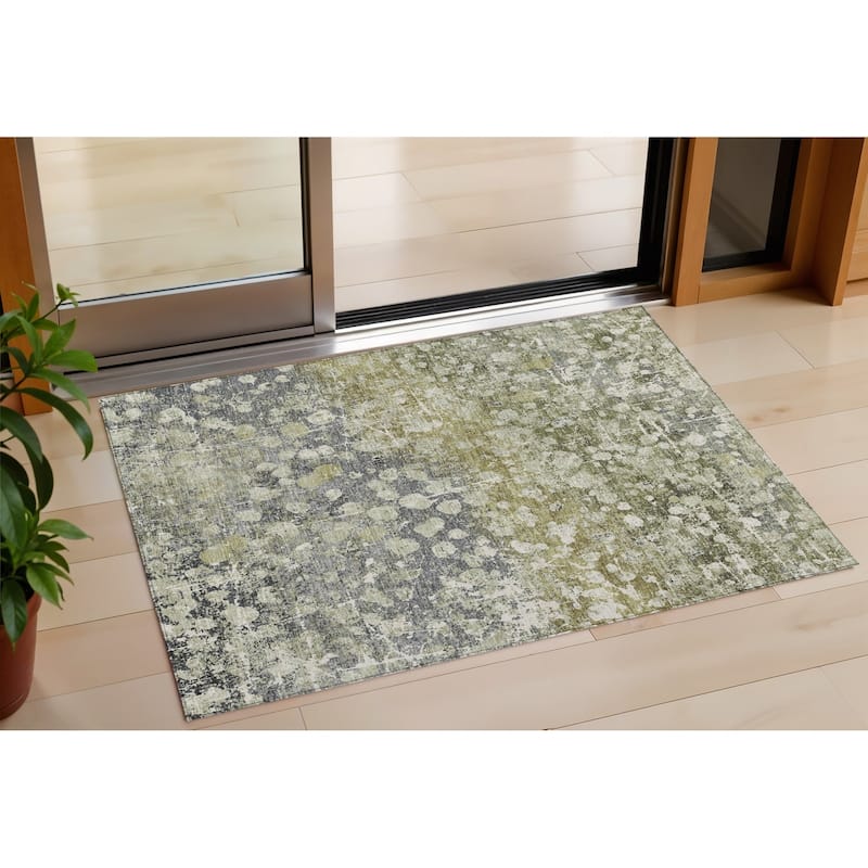 HomeRoots Abstract Transitional Rectangle Outdoor Rug - 3' x 5'