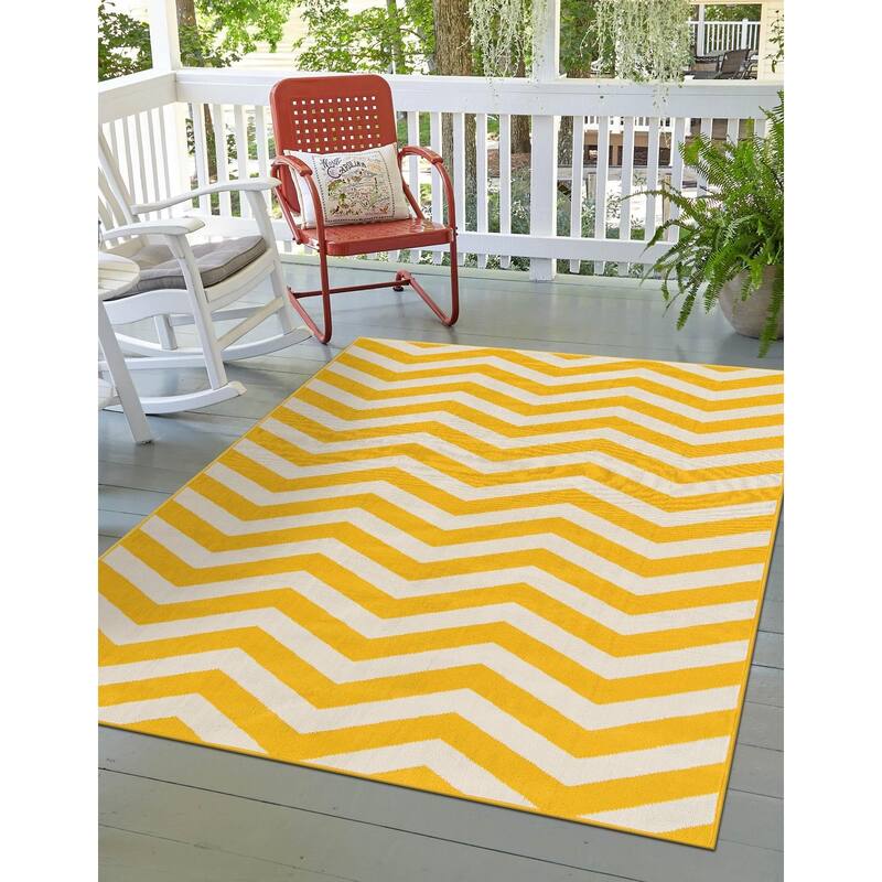 Outdoor Trisha Collection Area Rug - Yellow - 9'x12'