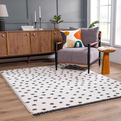 Hauteloom Chaia Living Room, Bedroom Area Rug - Plush Pile - White, Black - 2' x 3'