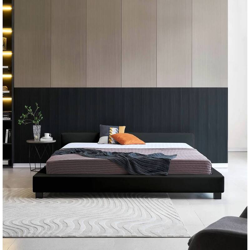 Greatime Modern leatherette Platform Bed