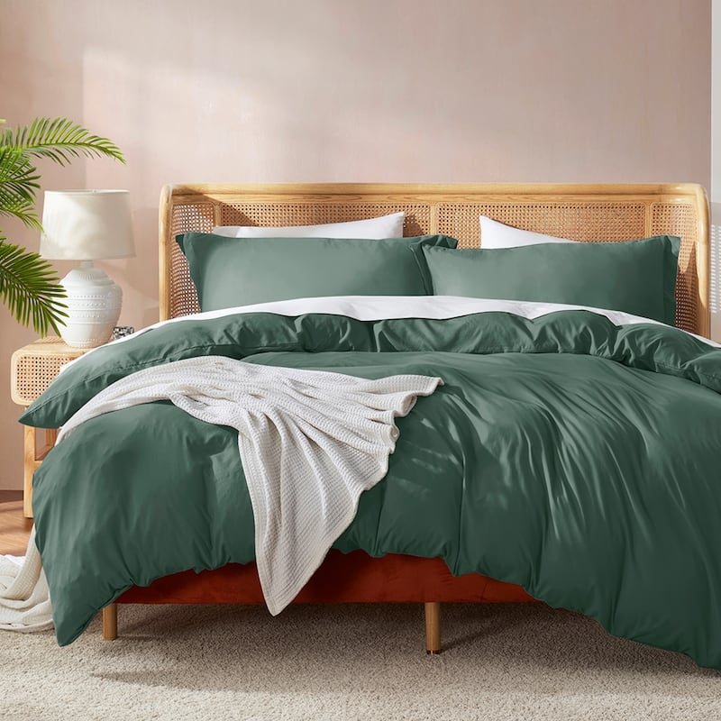 Nestl Ultra Soft Double Brushed Microfiber Duvet Cover Set with Button Closure - Forest Green - Queen
