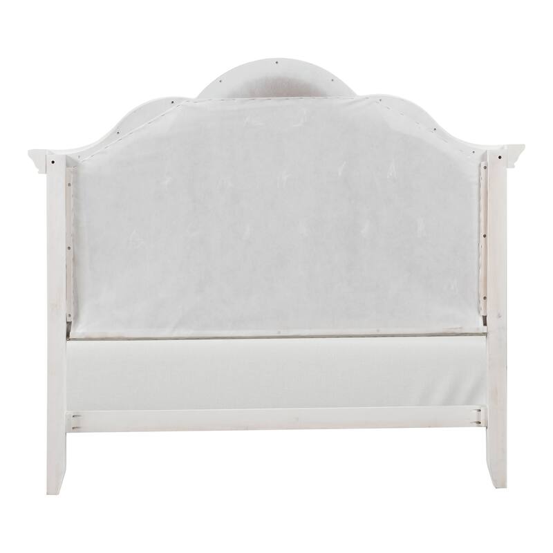 Furniture of America Lindsey Traditional 5-Piece White Platform Bedroom Set with Tufted Headboard