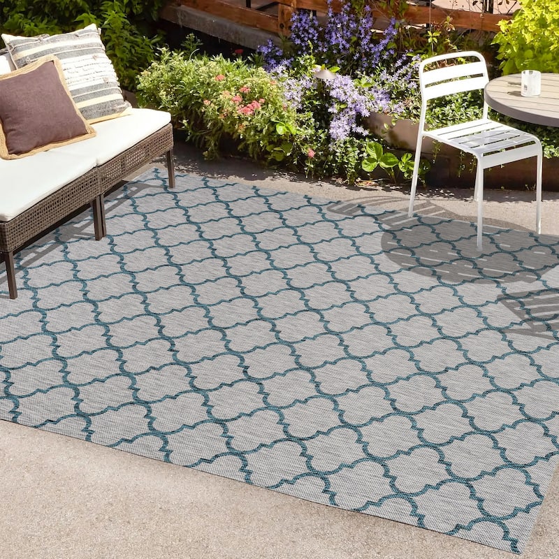 JONATHAN Y Isla Ogee Trellis Indoor/Outdoor Area Rug