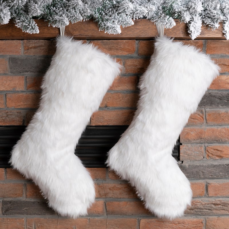 Glitzhome Set of 3 Red or White Snowflake Christmas Stocking and Tree Skirt Decoration