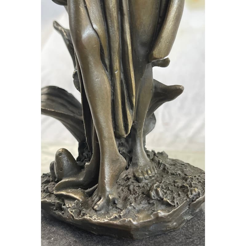 Gaia Earth Mother Female Figure Bronze Statue Sculpture Signed Original 11 Inches X 6 Inches