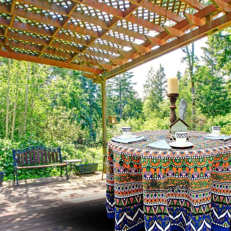 Cotton Inspiring Floral Tablecloth Collection - 88-in Round - Blue Orange