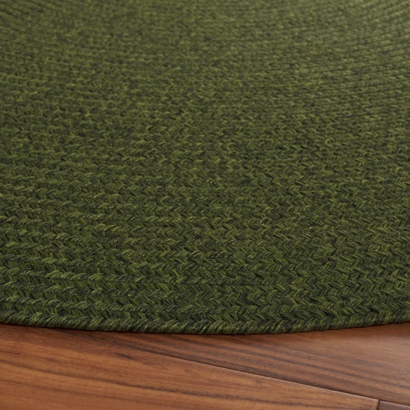 SAFAVIEH Handmade Braided Country Casual Lavada Rug