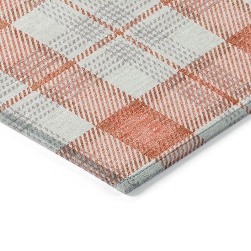 Machine Washable Indoor/ Outdoor Casual Plaid Chantille Rug