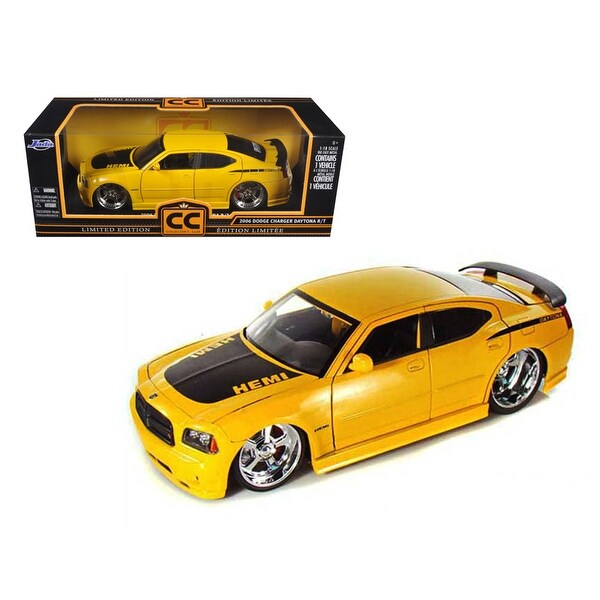 Shop 2006 Dodge Charger R/T Daytona Hemi Yellow 1/18 ...