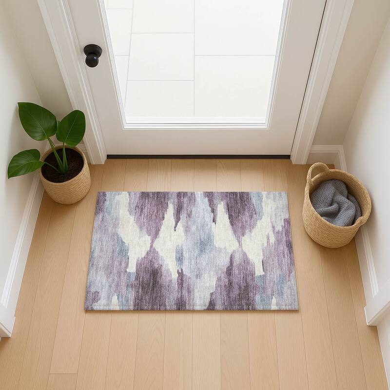 Machine Washable Indoor/ Outdoor Abstract Watercolor Chantille Rug