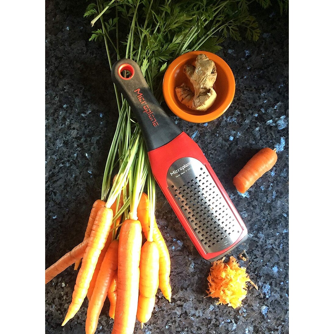 Microplane Artisan Coarse Grater Red