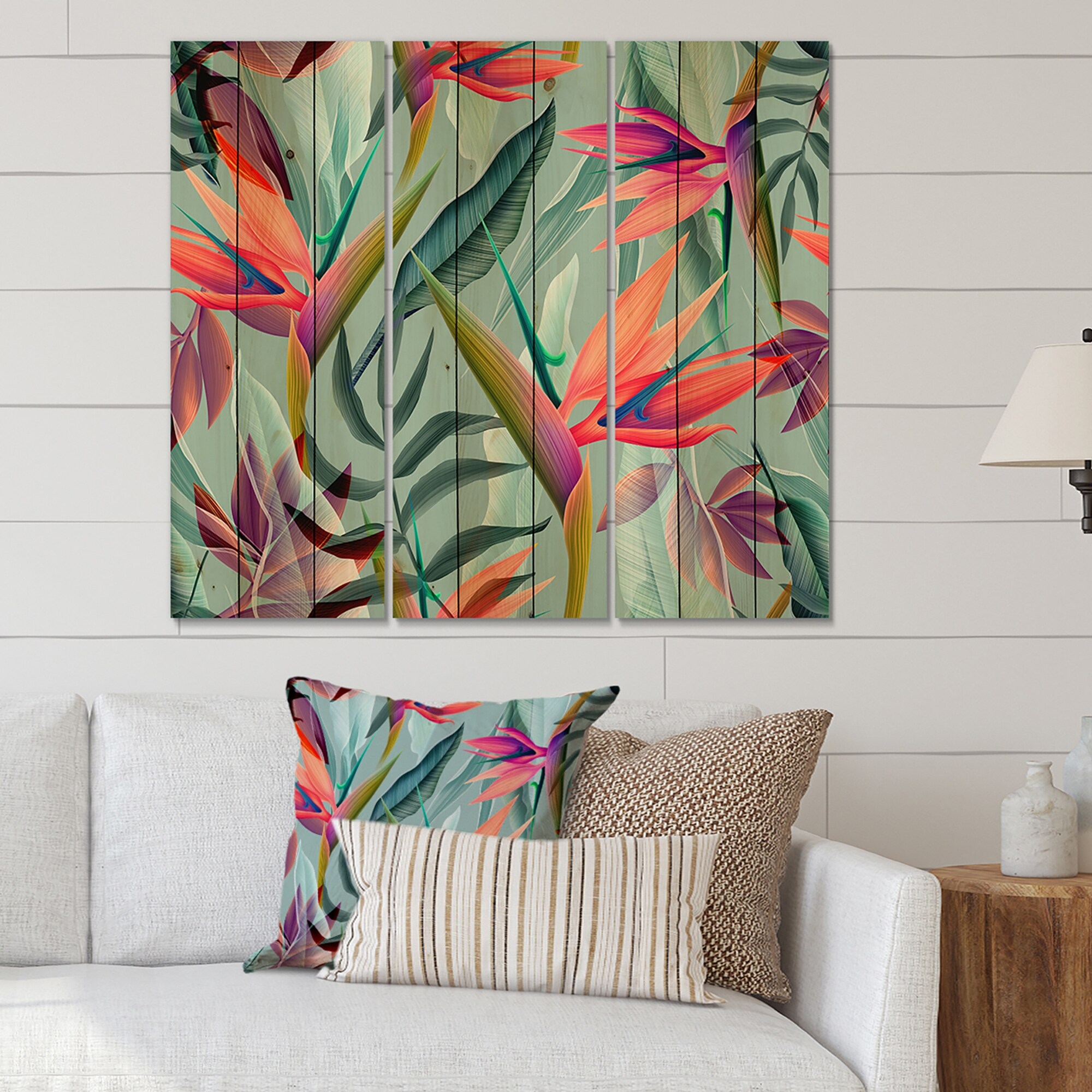 Designart 'Tropical VIntage Flowers VI' Traditional Print on-image